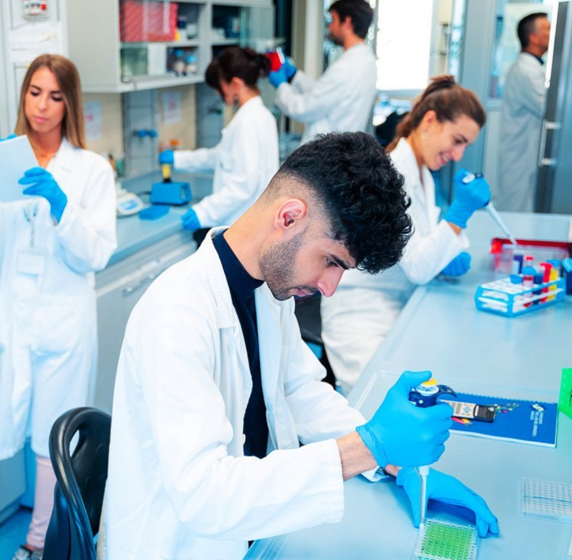 Dr. Saman Sharifi